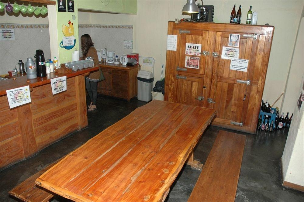 Casa Pueblo Hostel เมนโดซา ภายนอก รูปภาพ