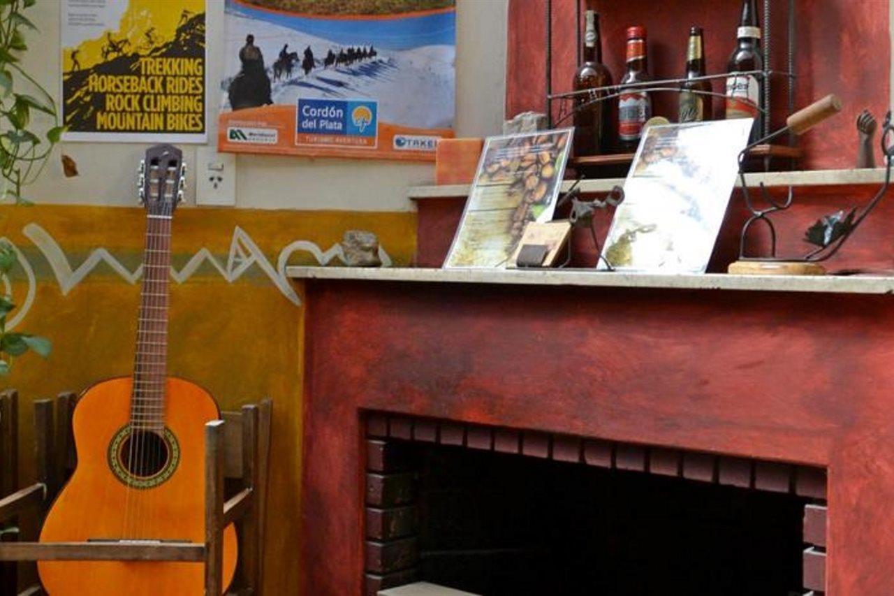 Casa Pueblo Hostel เมนโดซา ภายนอก รูปภาพ