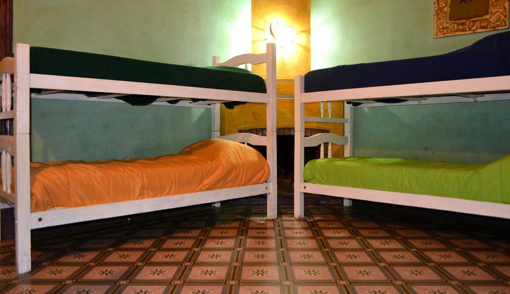 Casa Pueblo Hostel เมนโดซา ภายนอก รูปภาพ